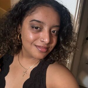 Meet your Posher, Shania